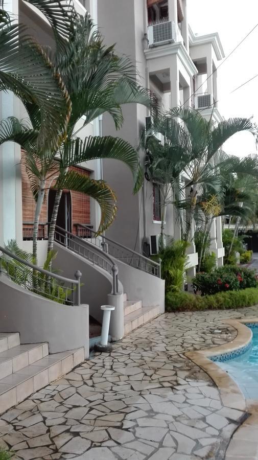 Residences Abrico Монт Чойзи Екстериор снимка